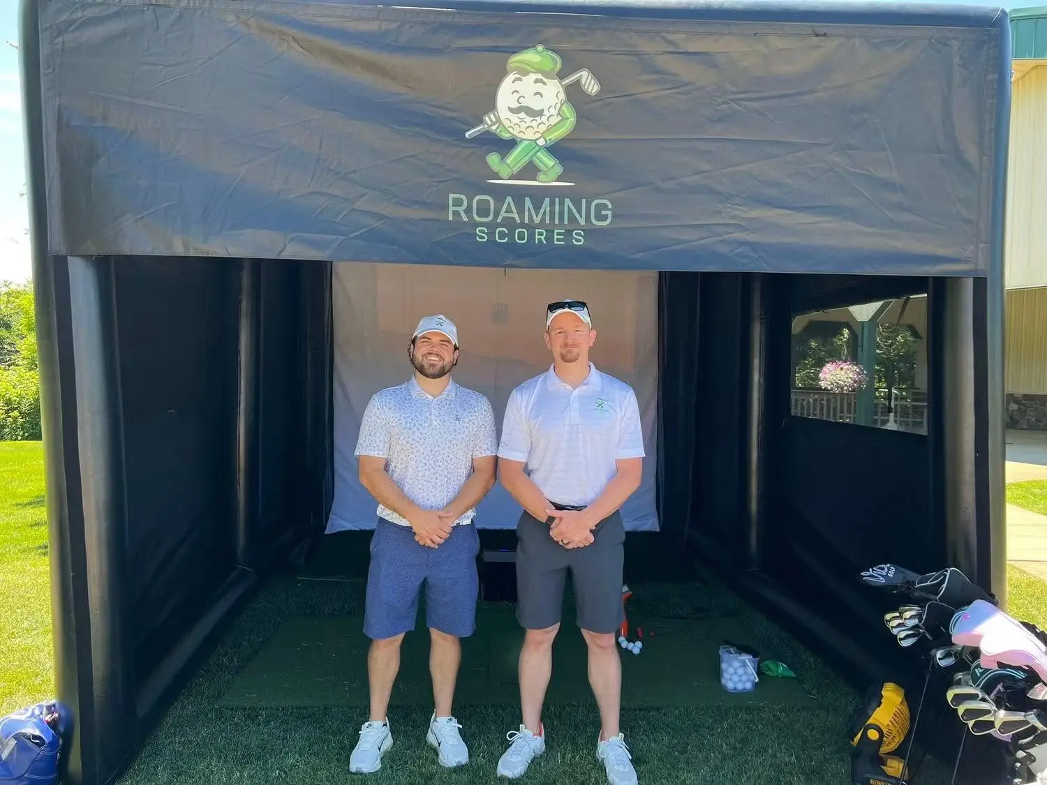roaming scores mobile golf simulator